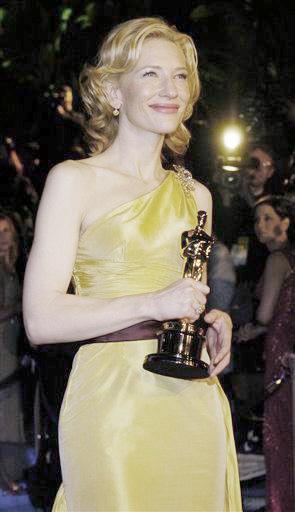 Cate Blanchett, ganadora al Oscar como Mejor Actriz de Reparto, dijo que la sensación 'es indescriptible'. La actriz hizo de Katharine Hepburn y agradeció a Scorcese diciéndole: 'Espero que mi hijo se case con tu hija'.