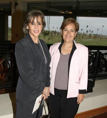 Rocío Delgado y Lupita de Gutiérrez.