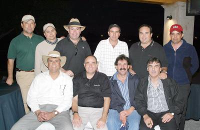 Carlos Tovalín, Pablo Lechuga, Jayme Aguilera, Gustavo Guerrero, Ricardo González, Roberto Tueme, Eduardo Garza, Lalo Martínez, Alejandro Diez y Benji Benz.