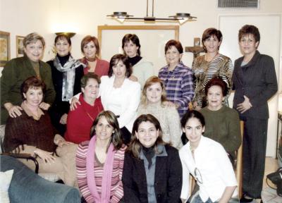 27 de febrero de 2005

Yoya Velázquez, Chacha Murillo, Irma Fájer, Martha Fájer, Nena Murillo, Lorena Dávila, Betty de Velázquez, Chela Dávila, Norma Fájer, Marcela Velázquez, Clemen Murillo y Valeria Muriillo.