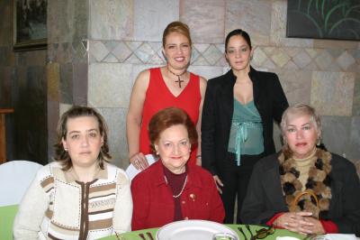 Alma de Machado, Sara Cabada de Zorrilla, Sara Zorrilla Cabada, Gaby Torres de Villalpando y Carola V.