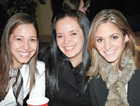 Susana Garza Gallardo, María Susana del Bosque Martínez y Laura de la Parra de Baca