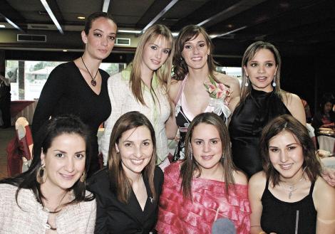 Paulina Dibildox, Karla Villarreal de Salazar, Cristina Sánchez Von Bertrab, Alejandra Nahle de Mijares, Lucero Velázquez, Mariana de Portilla, Brenda Baille de Villalobos y Ani Godina de Mexsen