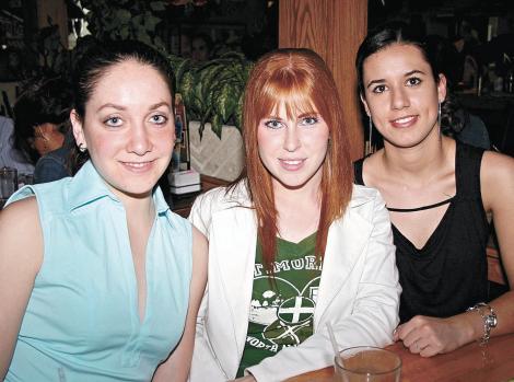 Maria Elena Bueno, Marlene Gidi y Daniela Gaytán