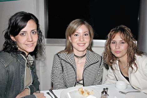 Marcela Romo, Rocío Sañudo y María Olayo