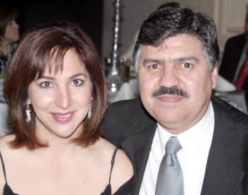 Carlos Trasfí Anaya y Yolanda de Trasfí.