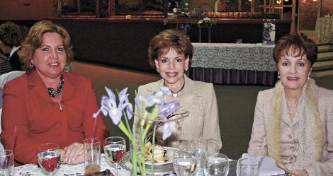 Mary Carmen de Cantu, Maria Teresa de Cantu y Emma de Russek