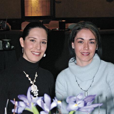 Gaby Alarcón y Mariana López