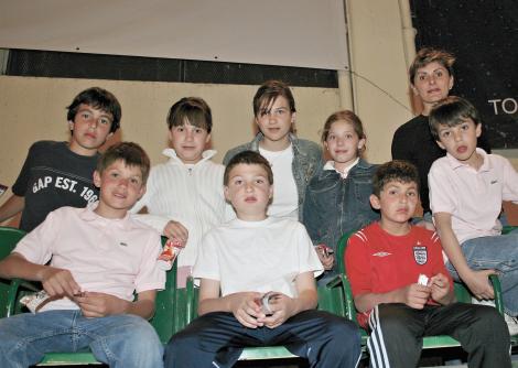 Federico Brahim, Ernesto, Michel, Camila, Isabella, Krischa, Gabriel y Cristina Webb de Batarse