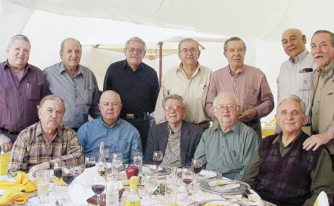 Ramón Iriarte, Javier Cobian, Blas Sosa, Marcelo Bremer, Roberto Castillón, Enrique Marroquín, Alberto González Domene, Antonio Marroquín, Jorge Dueñes, Gerardo Martínez, Antonio Dueñes y Raúl Anaya