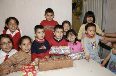 Los gemelos Francisco y Emmanuel Meléndez Arriaga en su quinto cumpleaños.