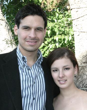 Israel García y Renata Olivares