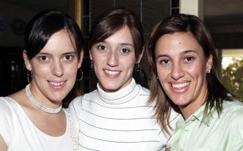 Cristina Sánchez con sus hermanas, Marala Sánchez de Garza y Ana Isabel Sánchez de Raijosa