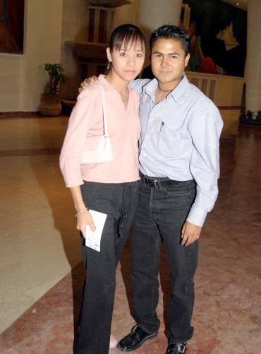 Dulce María Briones y Eduardo Torres.