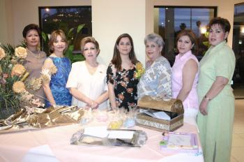 Lilia Rosa de Ortiz, María Faudoa Herrera, Patty de Faudoa, Sara de Faudoa, Ofelia de Faudoa y Selene de Duarte.