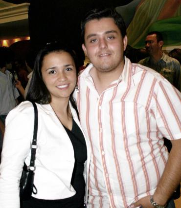 Lorena Castañeda  y Jorge Pérez.