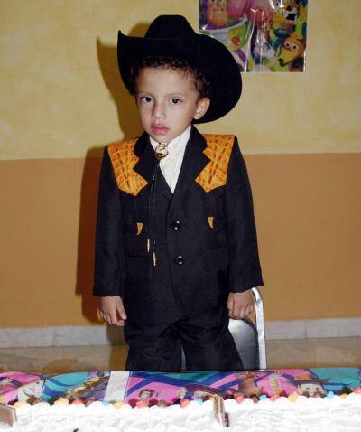 -El pequeño Héctor Javier Ramírez Reyes, en su fiesta de cumpleaños.