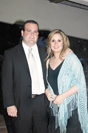 José Martín Pérez y Selina de Pérez.