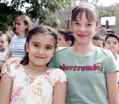 Daniela Torres y Natalia Ávalos