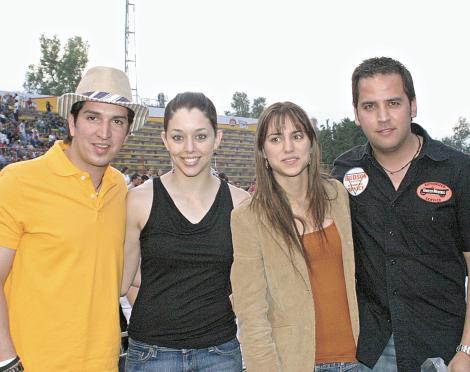 Rogelio Montes de Oca, Susu Luna, Daniela Murra y Rogelio Cuellar