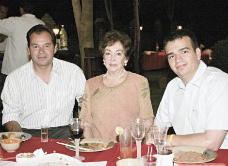 Javier Orduña, María Teresa Pámanes de Quintero y Francisco Mijares Quintero