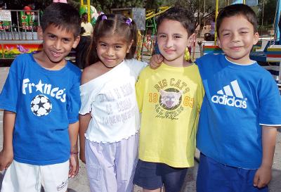 Kevin Aguilar, Fernanda Reyes, Eder Ávila y Guillermo Alvarado.