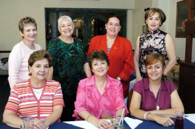 S-Susy de Jalife, Celia de Iriarte, Ana Isabel de Mexsen, Tere de Martínez, Violeta de Lassala, Magaly Gómez y Lucía de Gorostiaga