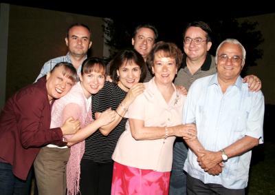 Don Jorge con su esposa Martha de Rivera y sus hijos Jorge, Fernando, Héctor, Sara, Martha y Gaby.