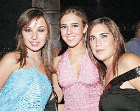 Mariana Algara, Ana Laura Treviño y Valentina Treviño