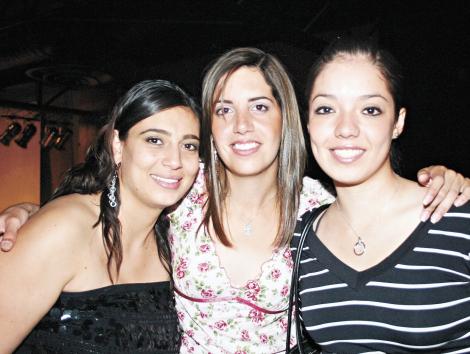 Ivonne Murra, Luly Gallegos y Erika Gómez