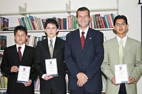 GRAN CONCURSO DE ORATORIALos ganadores del concurso fueron: Luis Benito Arguijo Salomón, Alejandro Cruz Arriaga y Felix Echeverría Ochoa