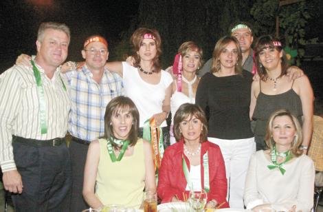 Enrique Méndez, Javier Villarreal, Susana Villarreal, Gabriela Segura de Villarreal, Magdalena de Villarreal, Mario Segura y Rosa de Segura, Cecy de Méndez, Cecilia Weigend y Lula Azuela