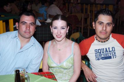 Gerardo Ulloa, Natalia Ramos y Édgar Basurto.