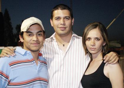 17 de mayo 
Ricardo Serrano, Luis Gilio y Bárbara García.