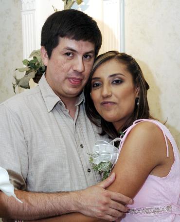 Claudia Magdalena Banda Morales y Óscar Perales contraerán matrimonio en breve.