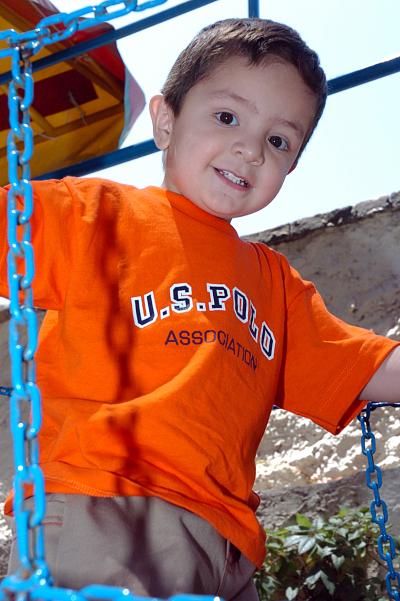 Luis Alberto Morales Vega, en reciente convivio infantil.