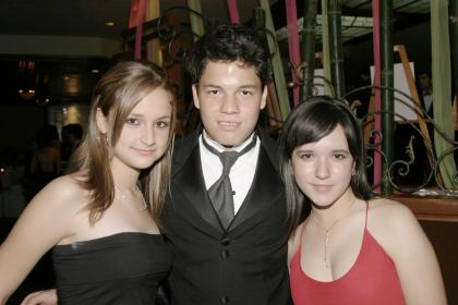 Karla Obeso, Luis Espinoza y María Valdez