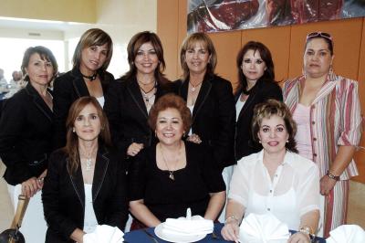 Patricia Ramírez, Marina del Toral, Rosy de Gutiérrez, Maribel de Lozano, Bebe de Gutiérrez y Reyna de Alexandra entre otros.