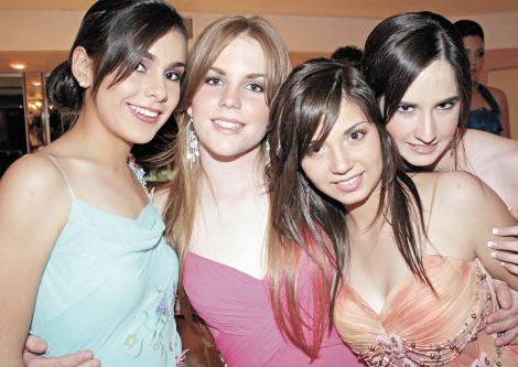 Marcela Rodríguez, Natalia Álvarez, Isabel Negrete y Mariana Díaz