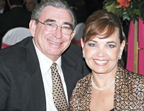 Alfonso Arizpe Garza y Patricia Garza de Arizpe