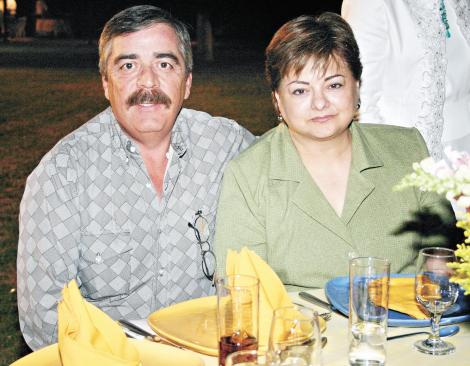 Rafael Álvarez y Lula Valdés de Álvarez