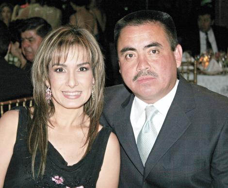 Ana Cristina Grageda y Miguel Wong