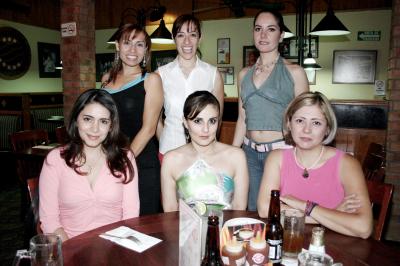 Aydeé Martell, Georgina Solorio, Karla Guerrero, Bety Padilla y Claudia Saldaña.