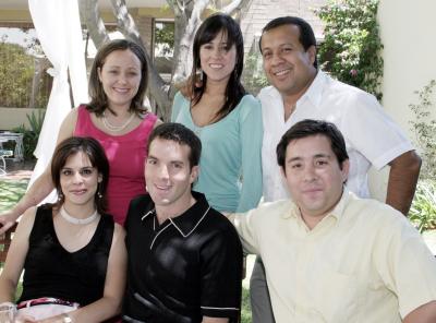 Lucrecia Santibañez, Bertha Aguilera, Jesús Navarro, Laurencia González, Alberto Herrera y Jesús Pérez, en el bautizo de Tomás Rodríguez Santibañez.