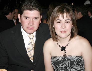 Fernando Ruiz y Nancy Ruiz.