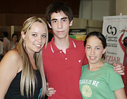 Alejandra Reed, José Antúnez y Priscila Reed.