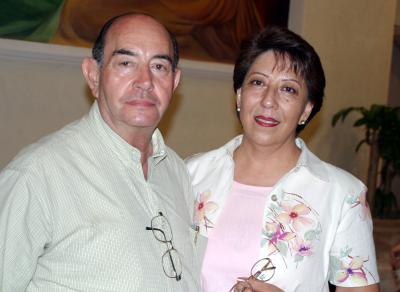 Juan Zarzar y Bertha Méndez Zarzar.