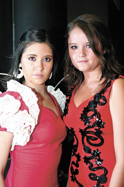 Paulina Cárdenas y Sara cruz