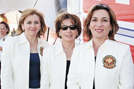 Olga P. de Luna, Concha Lupe G. de Montalvo y María Aurora L. de Gómez