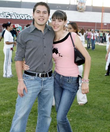 César René Rivera y Ale Rodríguez.